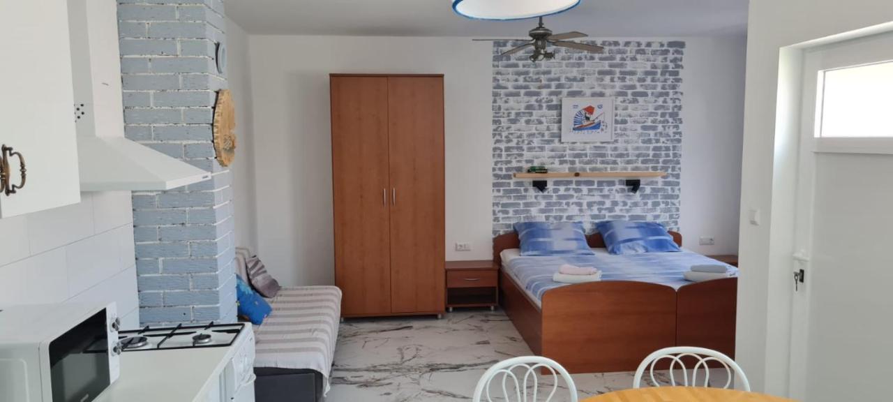 Apartmani Centar Seline Paklenica Luaran gambar