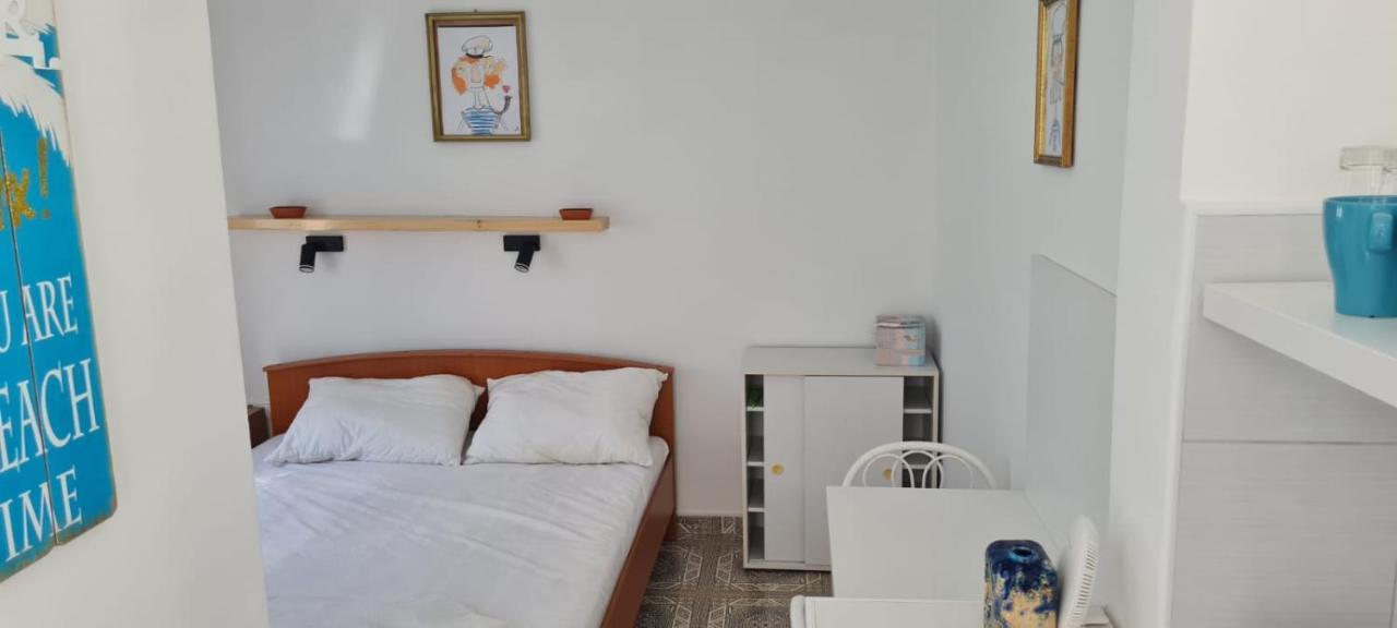 Apartmani Centar Seline Paklenica Luaran gambar