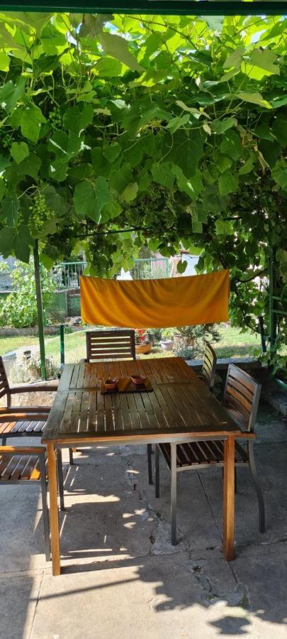 Apartmani Centar Seline Paklenica Luaran gambar